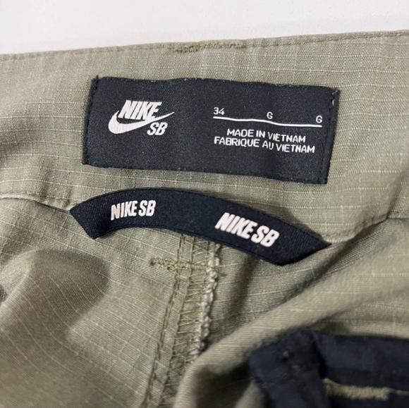 Nike SB Flex FTM Ripstop Cargo Pants Olive Green Size 34 - Picture 4 of 5
